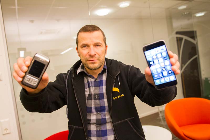 En innovasjon innenfor mobiltelefoni førte til en ny innovasjon innen bygg- og anleggsbransjen. Foto: Lasse Sørnes